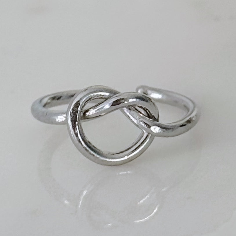 Tie the Knot Ring