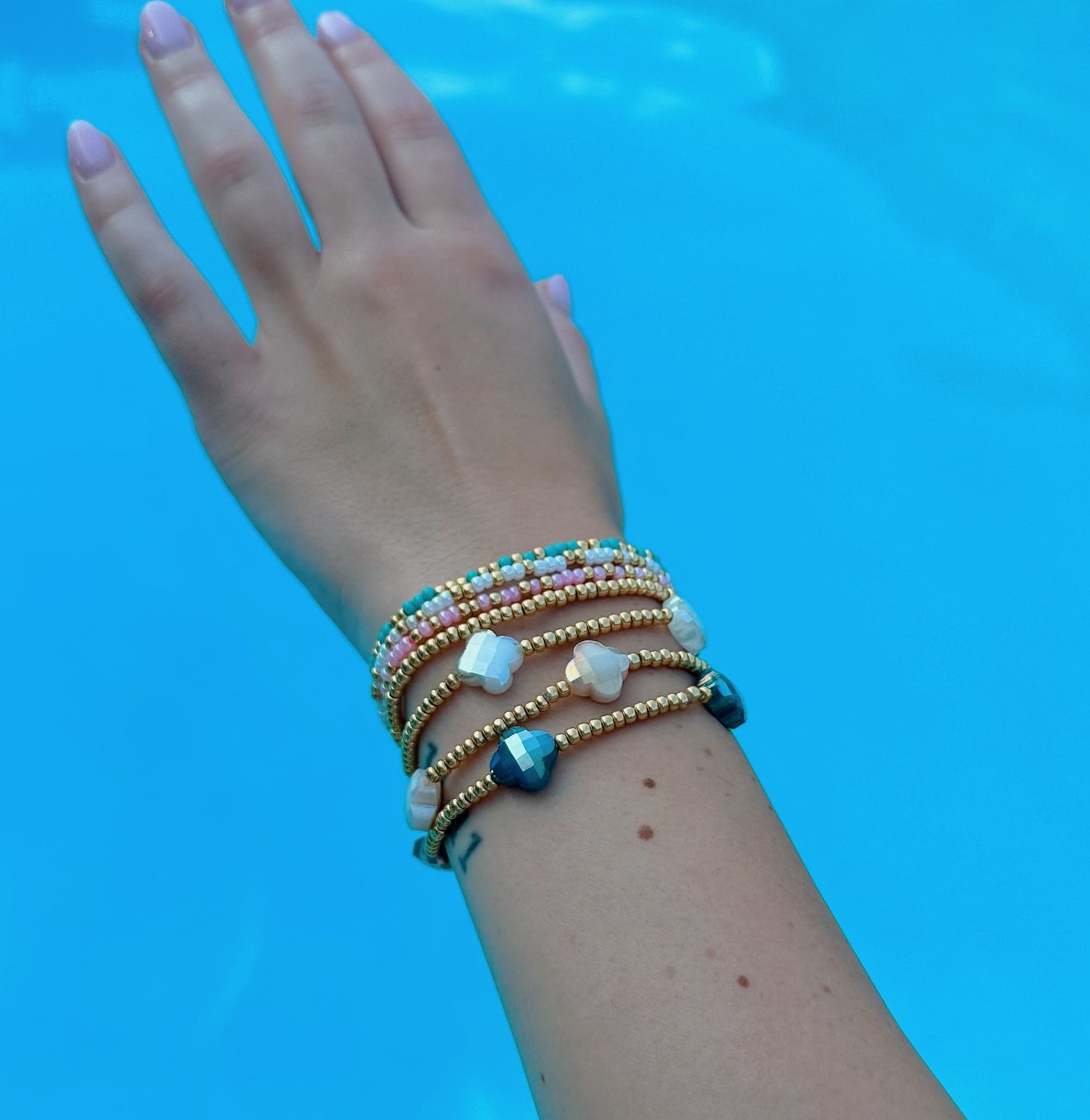Dainty Clover Beaded Bracelet