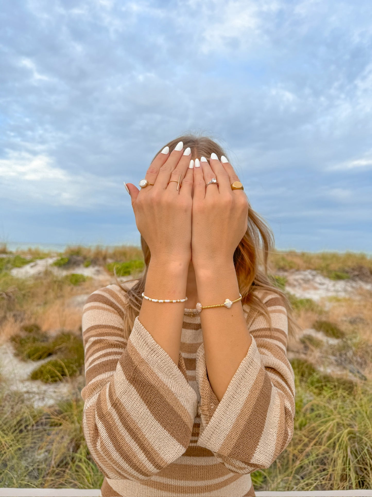 Dainty Clover Beaded Bracelet
