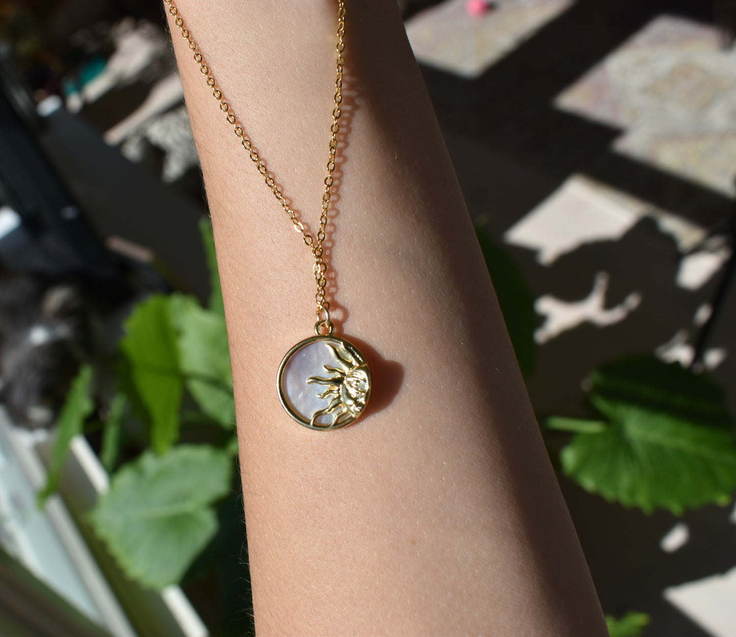 Sun-kissed glow necklace