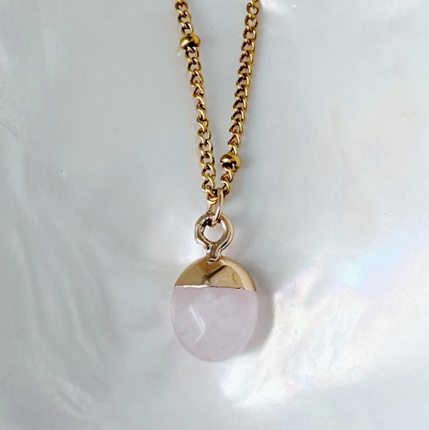 Dainty Rose Quartz Pendant Necklace