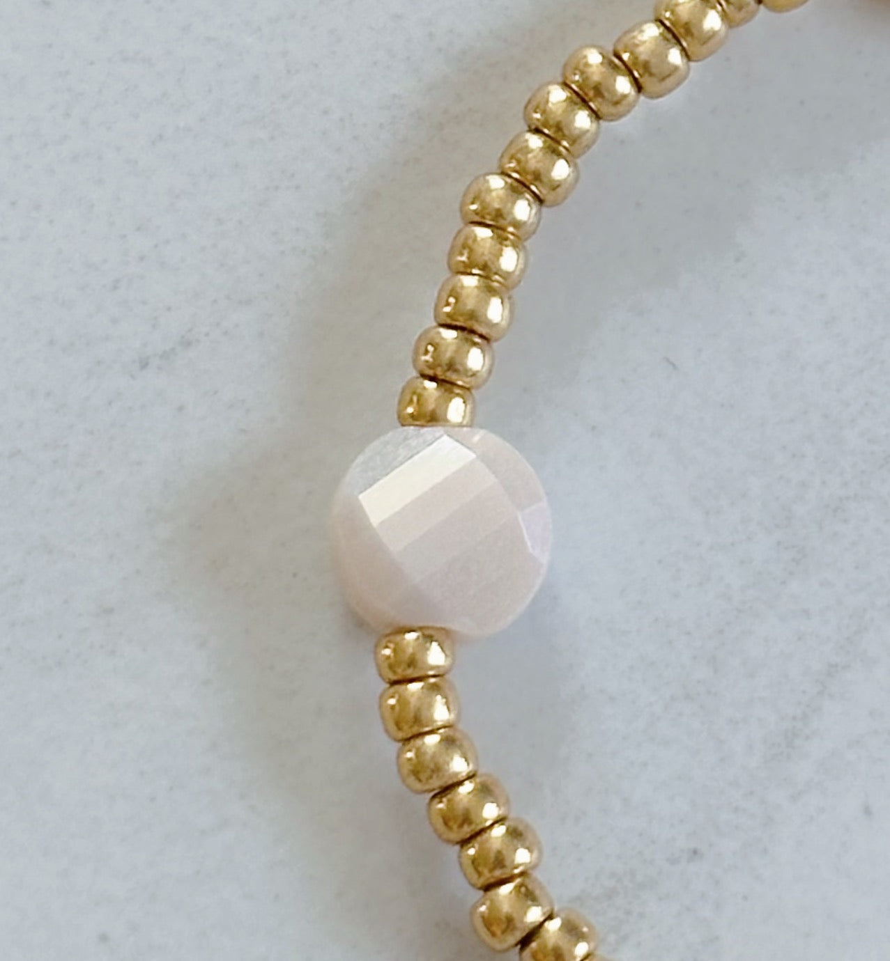Peach Slices Beaded Bracelet