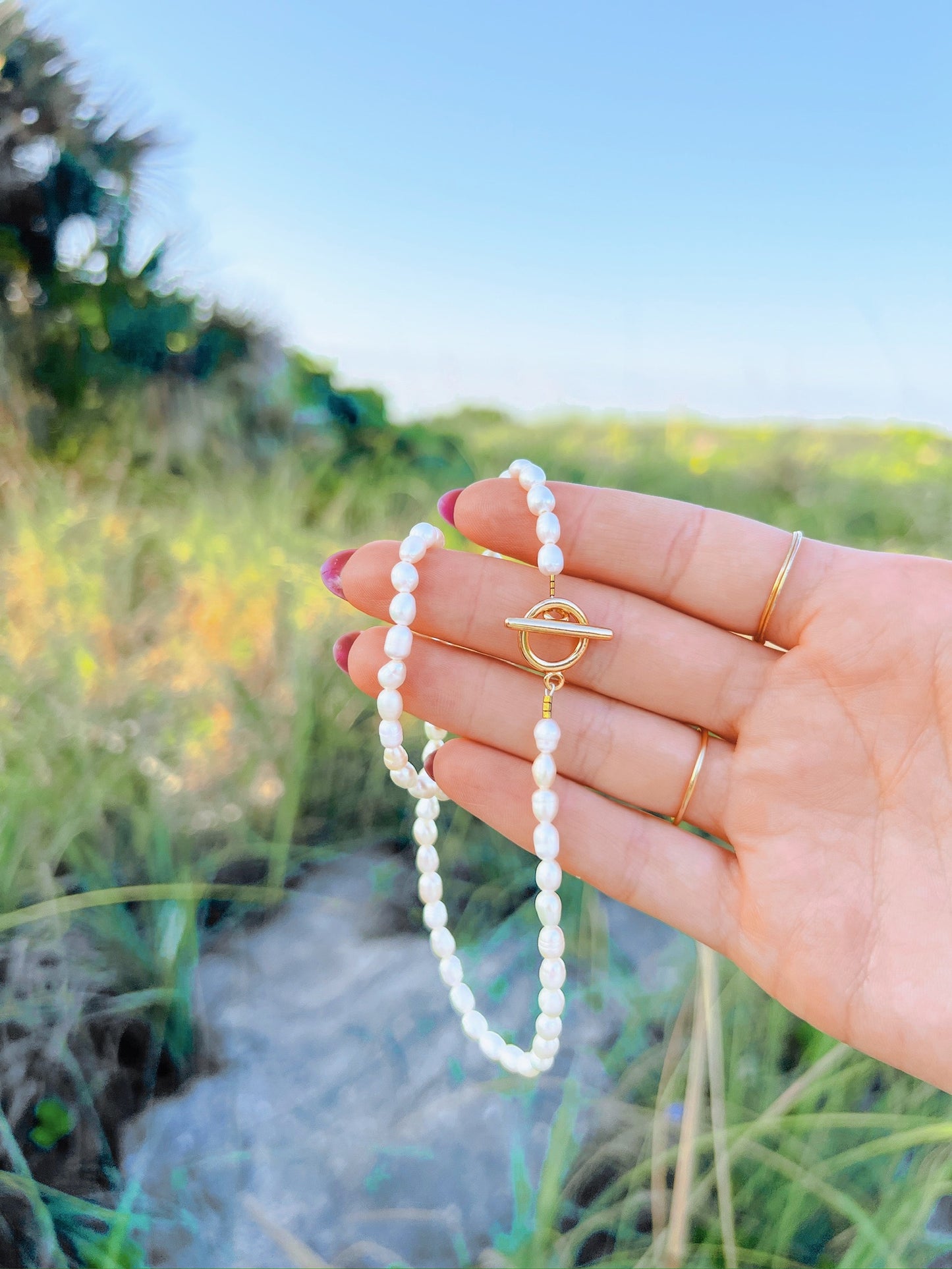 Rice Pearl Toggle Necklace