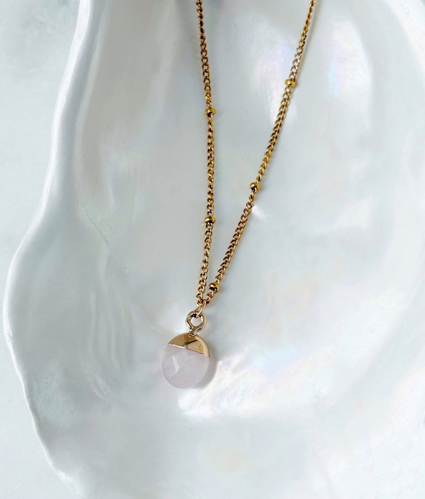 Dainty Rose Quartz Pendant Necklace