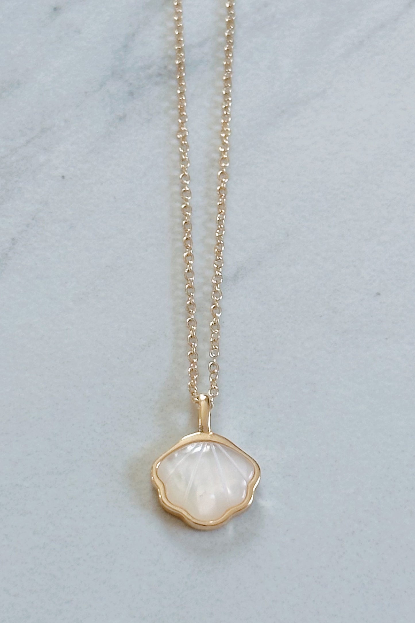 Capri gold shell and pearl necklace