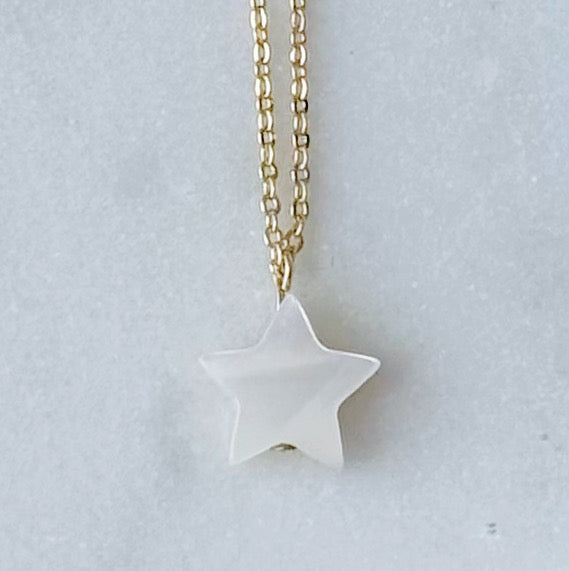 Dainty Shell Star Necklace