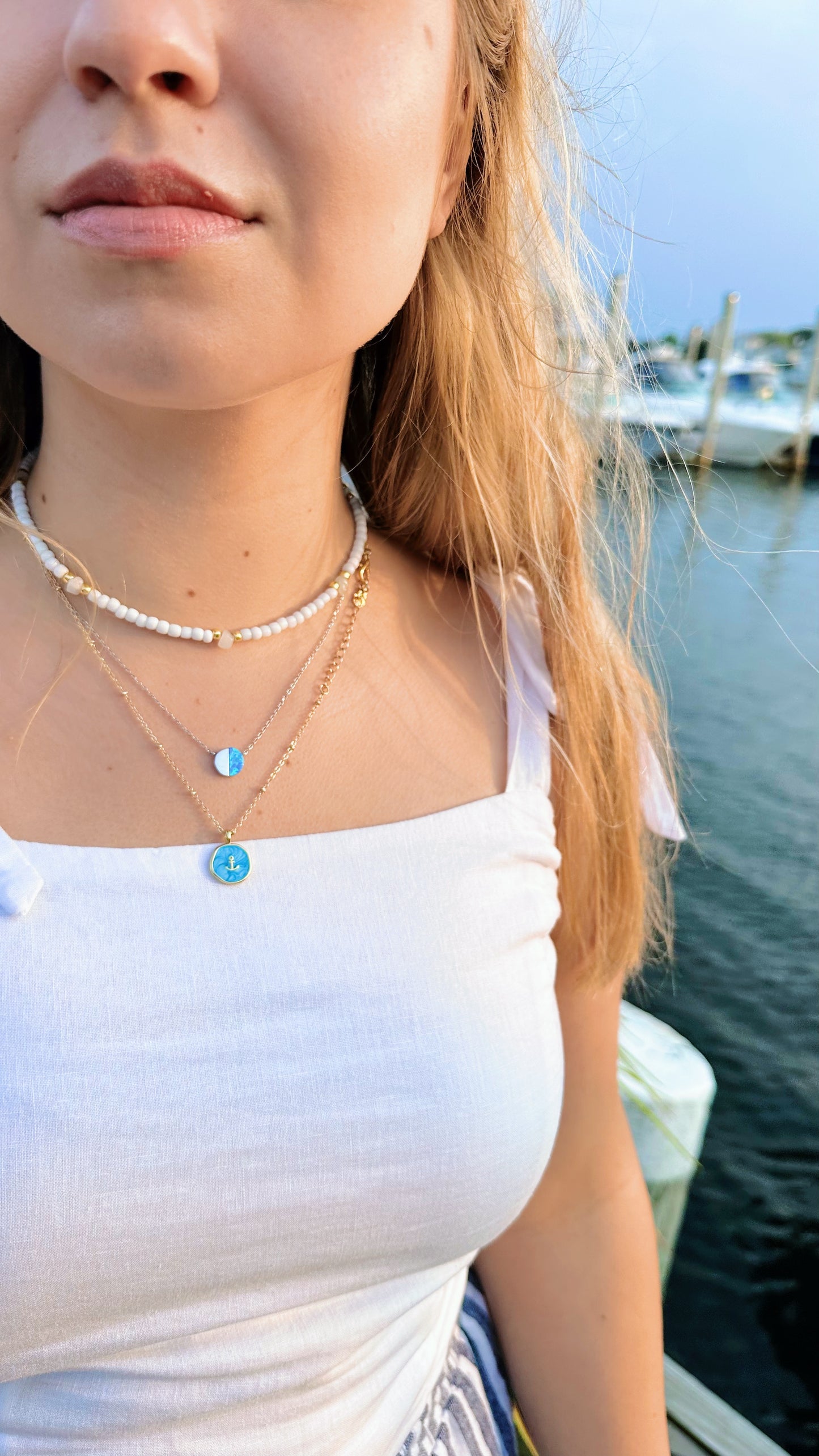 Anchors up necklace