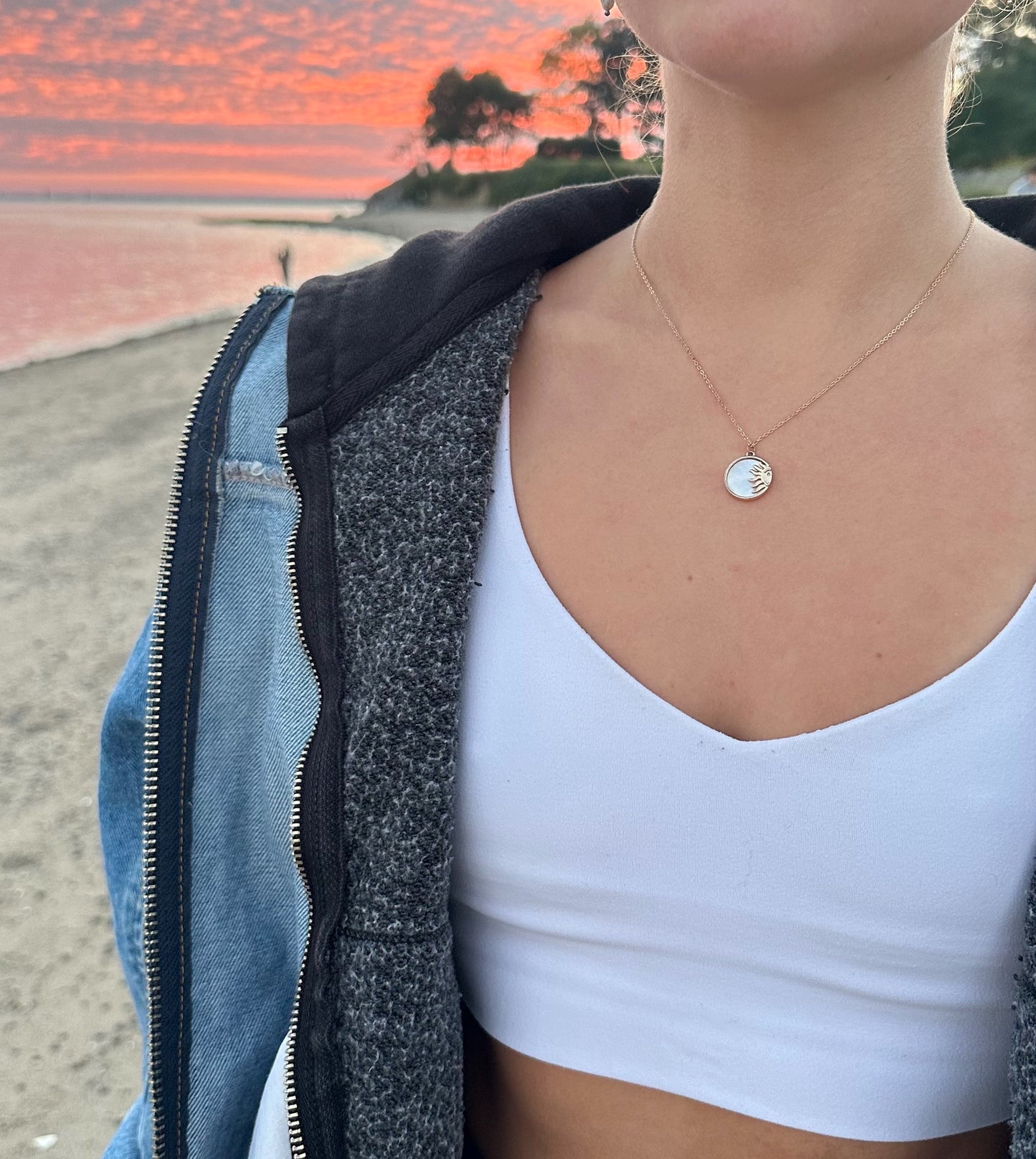 Sun-kissed glow necklace