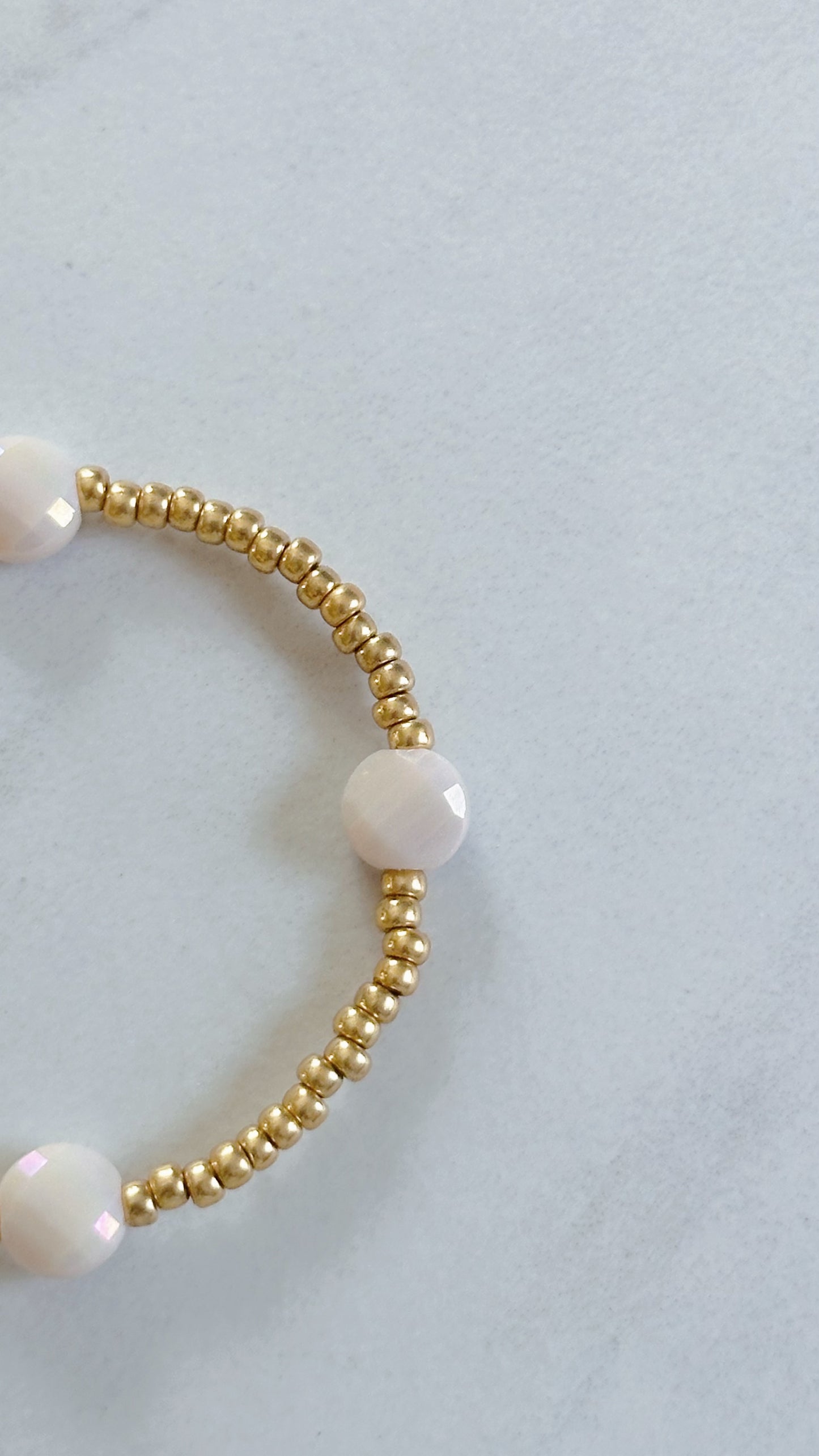 Peach Slices Beaded Bracelet