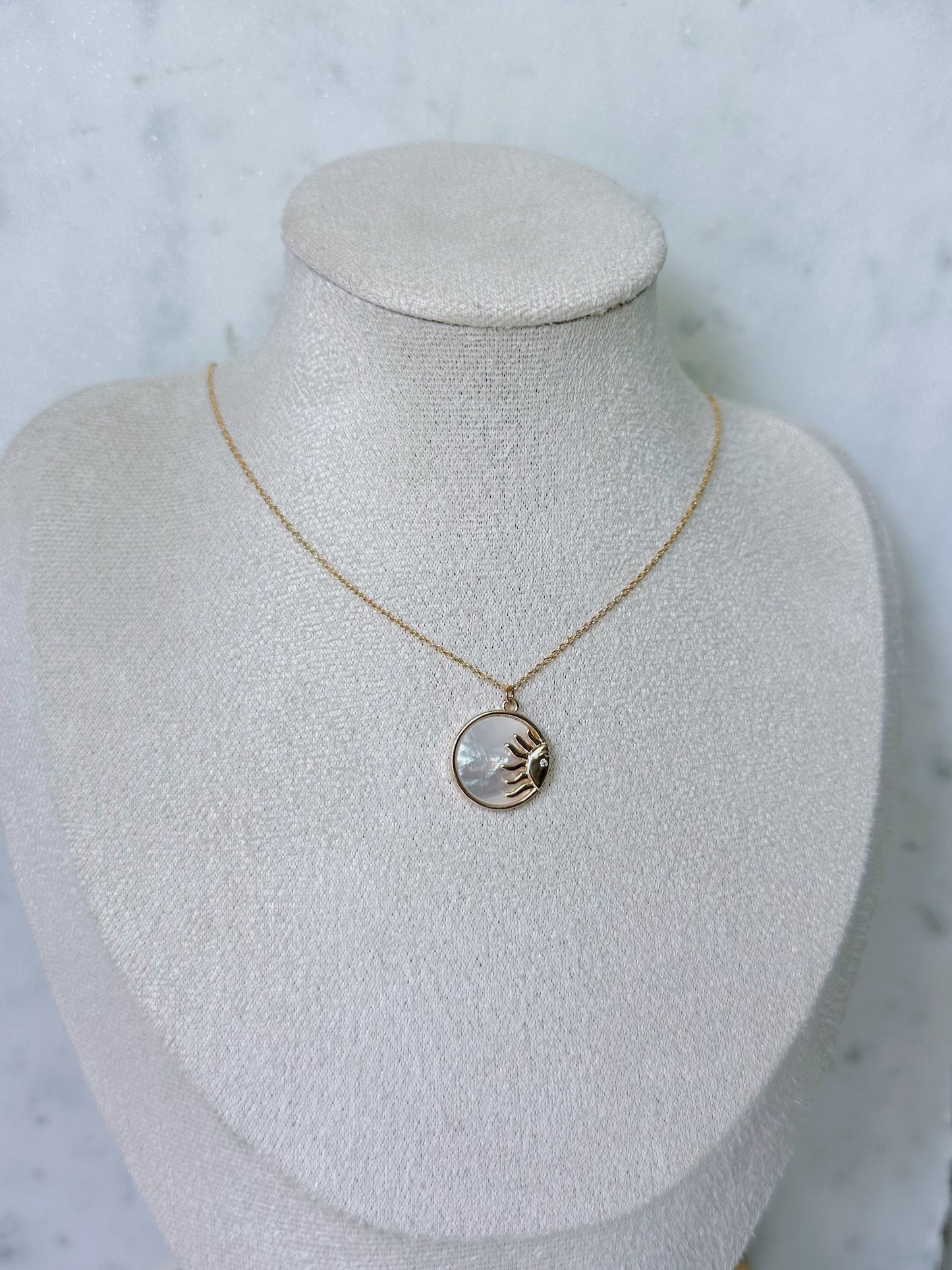 Sun-kissed glow necklace