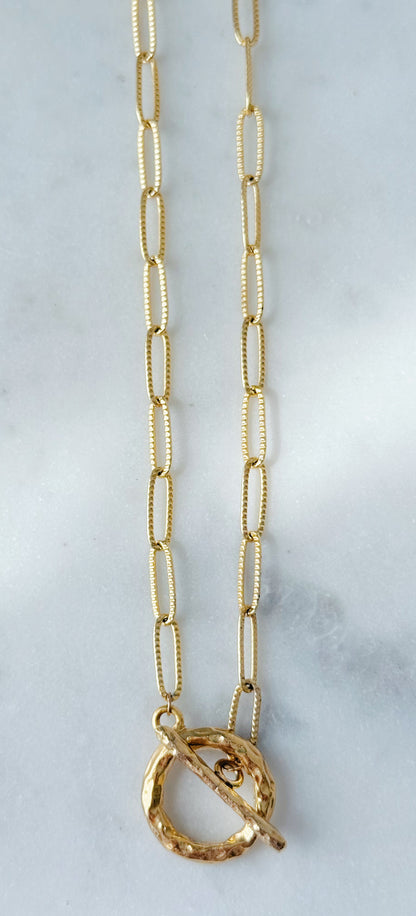 Chunky Textured Toggle Necklace