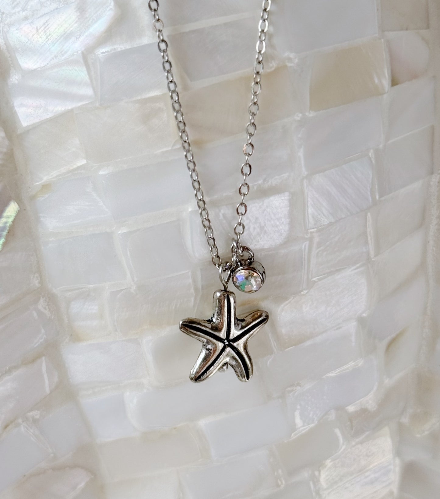 Chunky starfish & zircon gem necklace