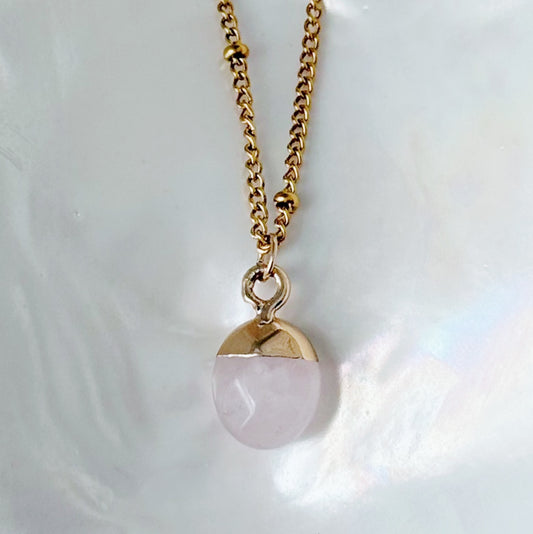 Dainty Rose Quartz Pendant Necklace