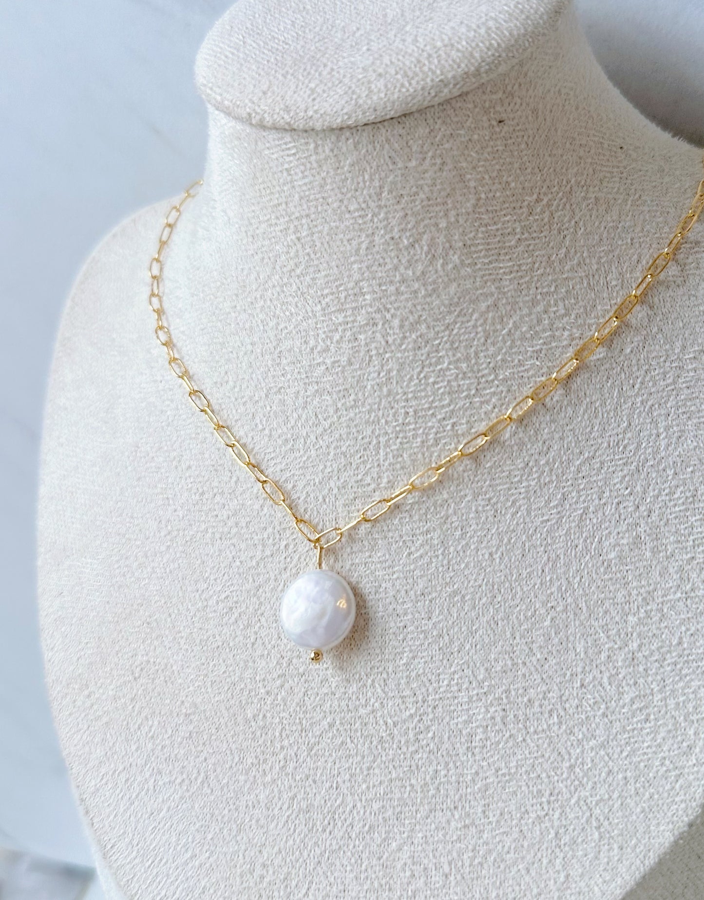 Dainty paperclip pearl necklace