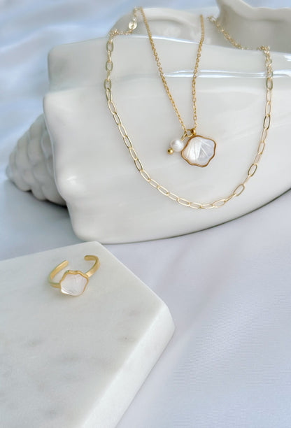 Capri Gold Enamel Seashell Necklace and Ring Gift Set