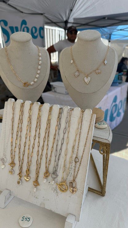 Pearl Promise Mother of Pearl Charm Necklace