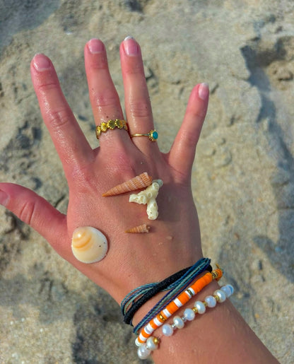 Chunky gold seashell ring