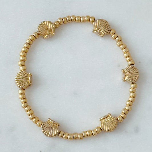 Gold Seashell Beaded Bracelet