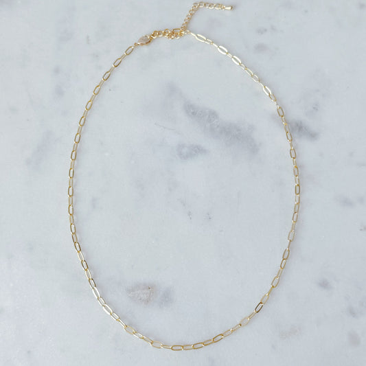 Dainty gold paperclip chain necklace