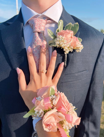 Rose quartz necklace and ring gift set