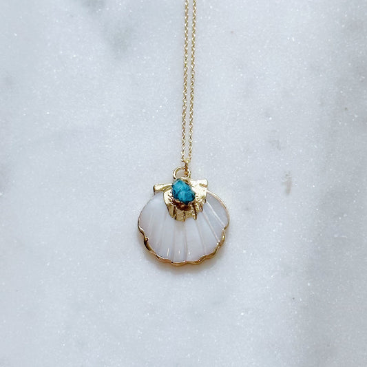 Mermaid era seashell necklace