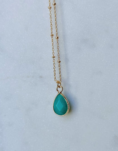 Teal jade teardrop gold necklace