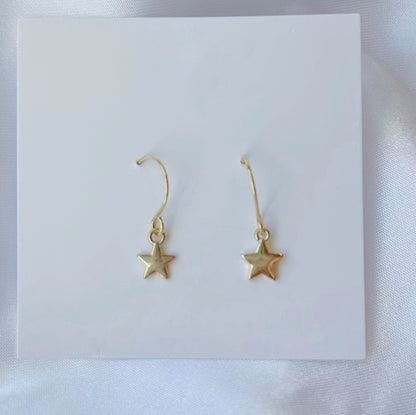 Dainty star earrings