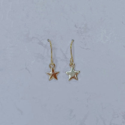 Dainty star earrings