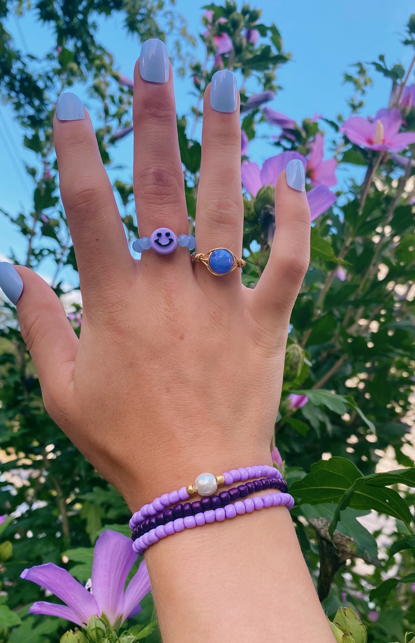 Purple pearl beaded bracelet stack