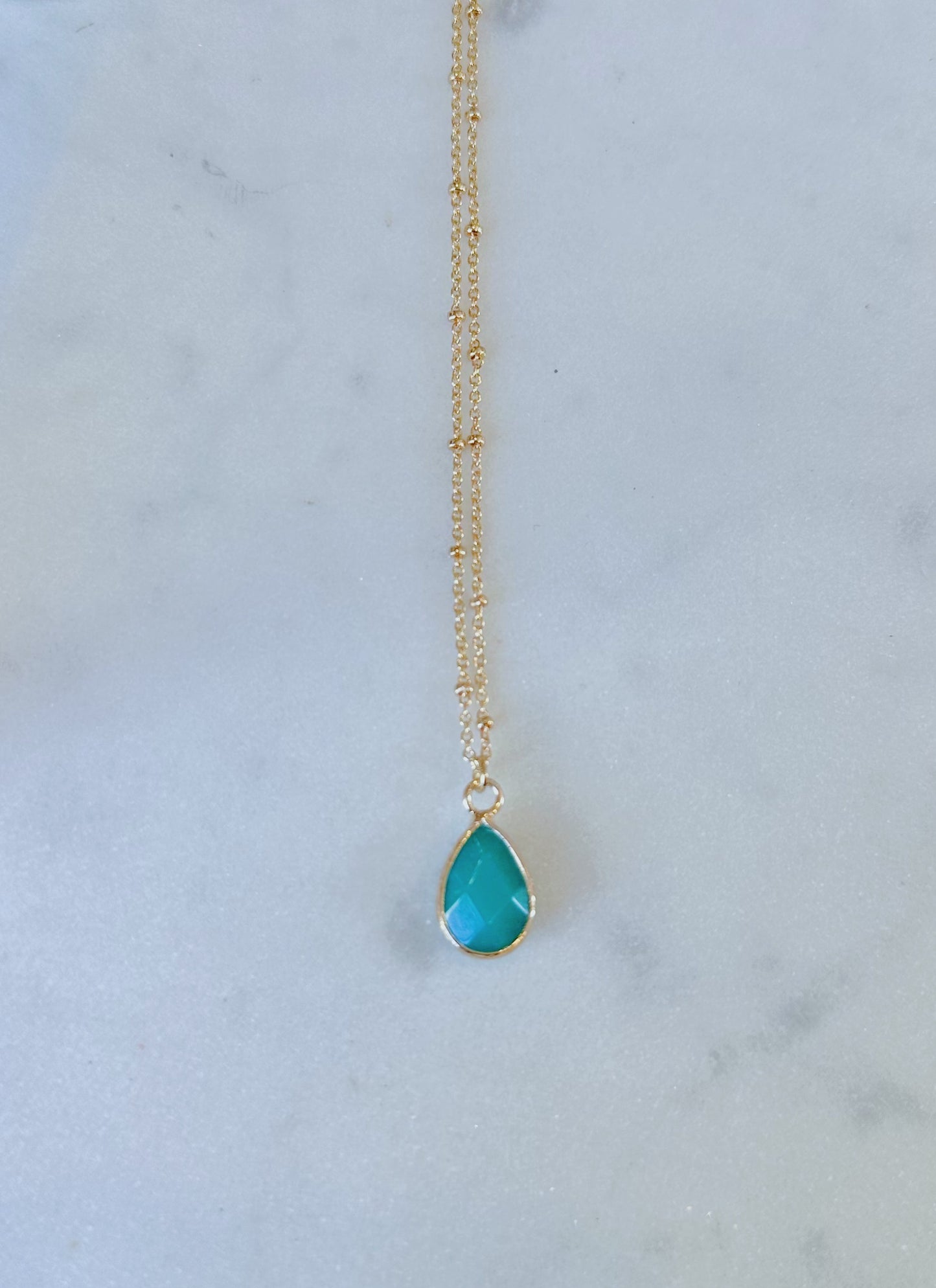 Teal jade teardrop gold necklace